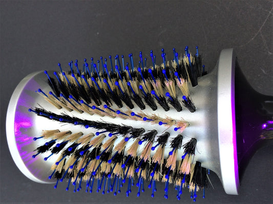Image of 3D BRISTLE PATTERN® on a HOTHEADS SPEED BRUSH.