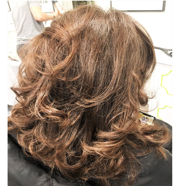 Volume and Curls Frizz Free 
